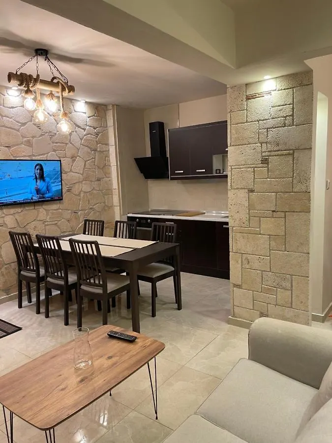 Stone Apartment 2 Thessaloníki
